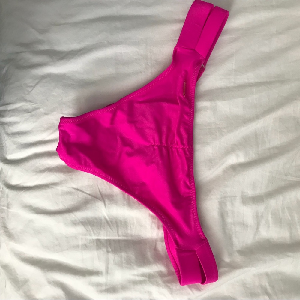 Victoria secret bikini bottoms “the itsy”